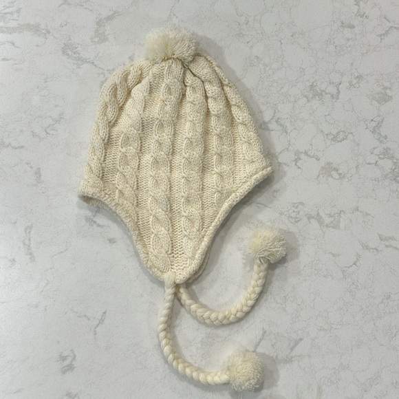 The North Face Women’s Cable Knit Cream Ear Muff Stocking Hat Fleece Ski - Picture 7 of 13